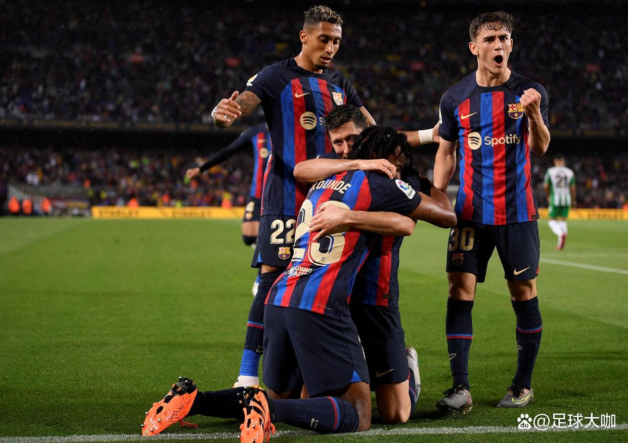 巴萨强势日本，加维高光表现的简单介绍