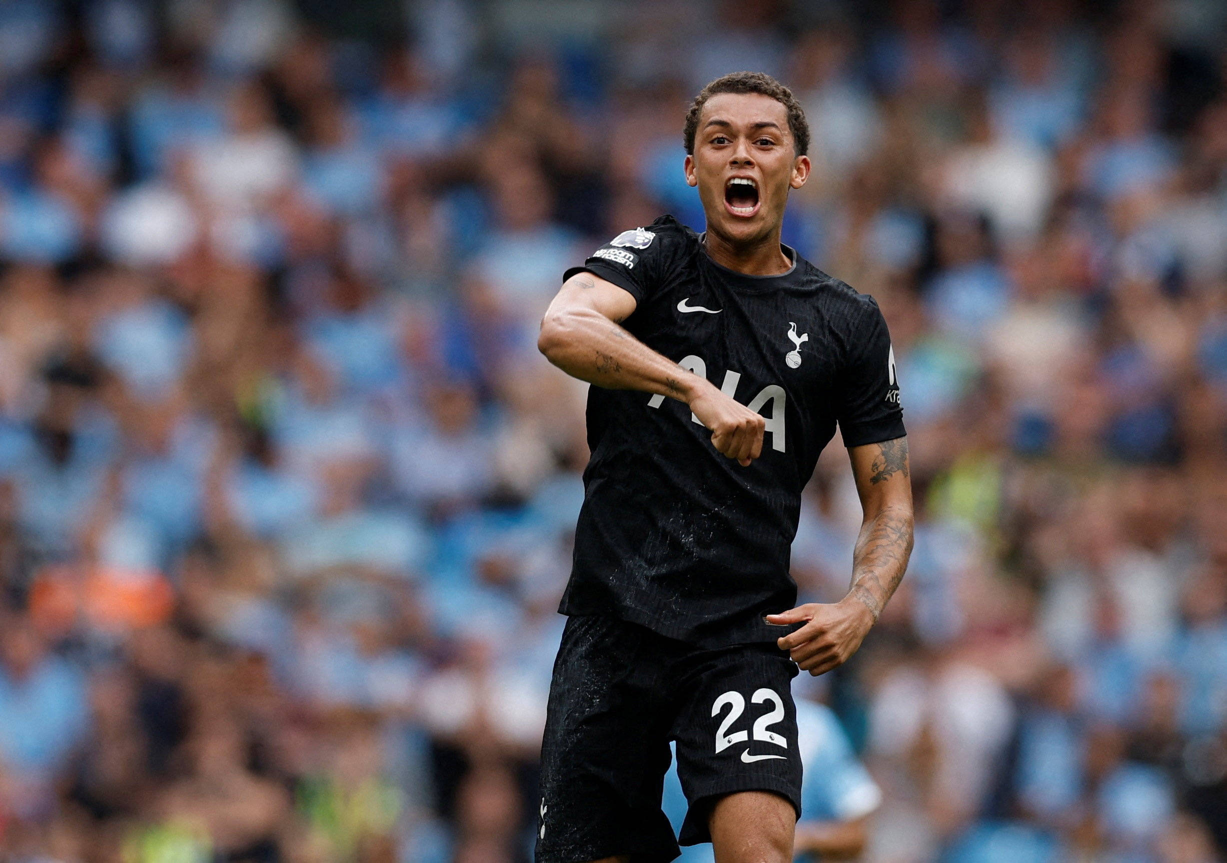 米兰体育下载-利兹联大胜一仗，晋级希望大增的简单介绍