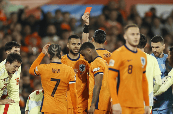 包含莱比锡队在欧国联附加赛中迎来胜利的词条