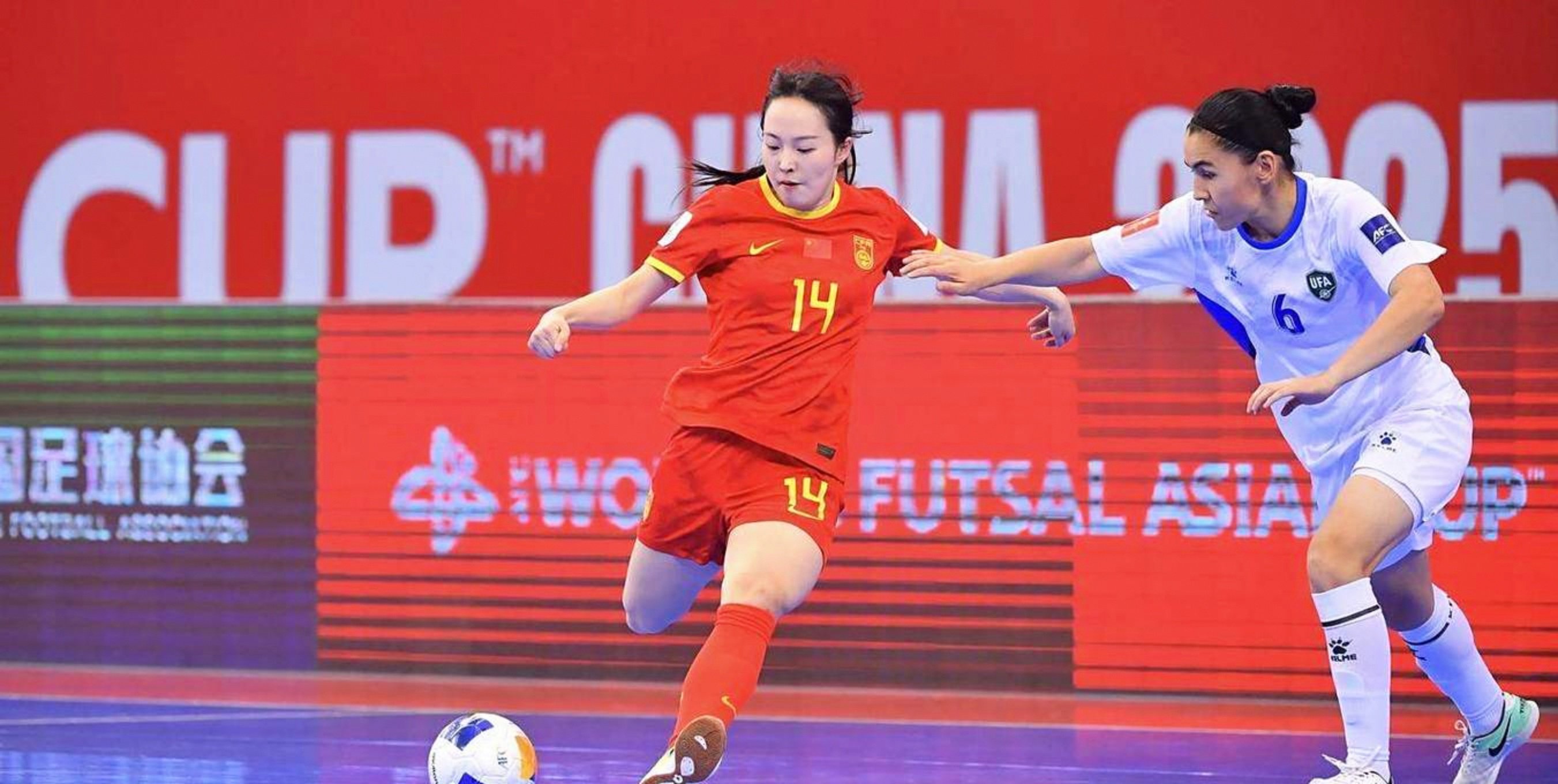 年轻队员在女足比赛中展现出色表现的简单介绍