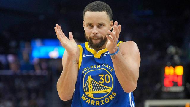 包含南韩男篮逆转湖人，库里打破历史纪录的词条