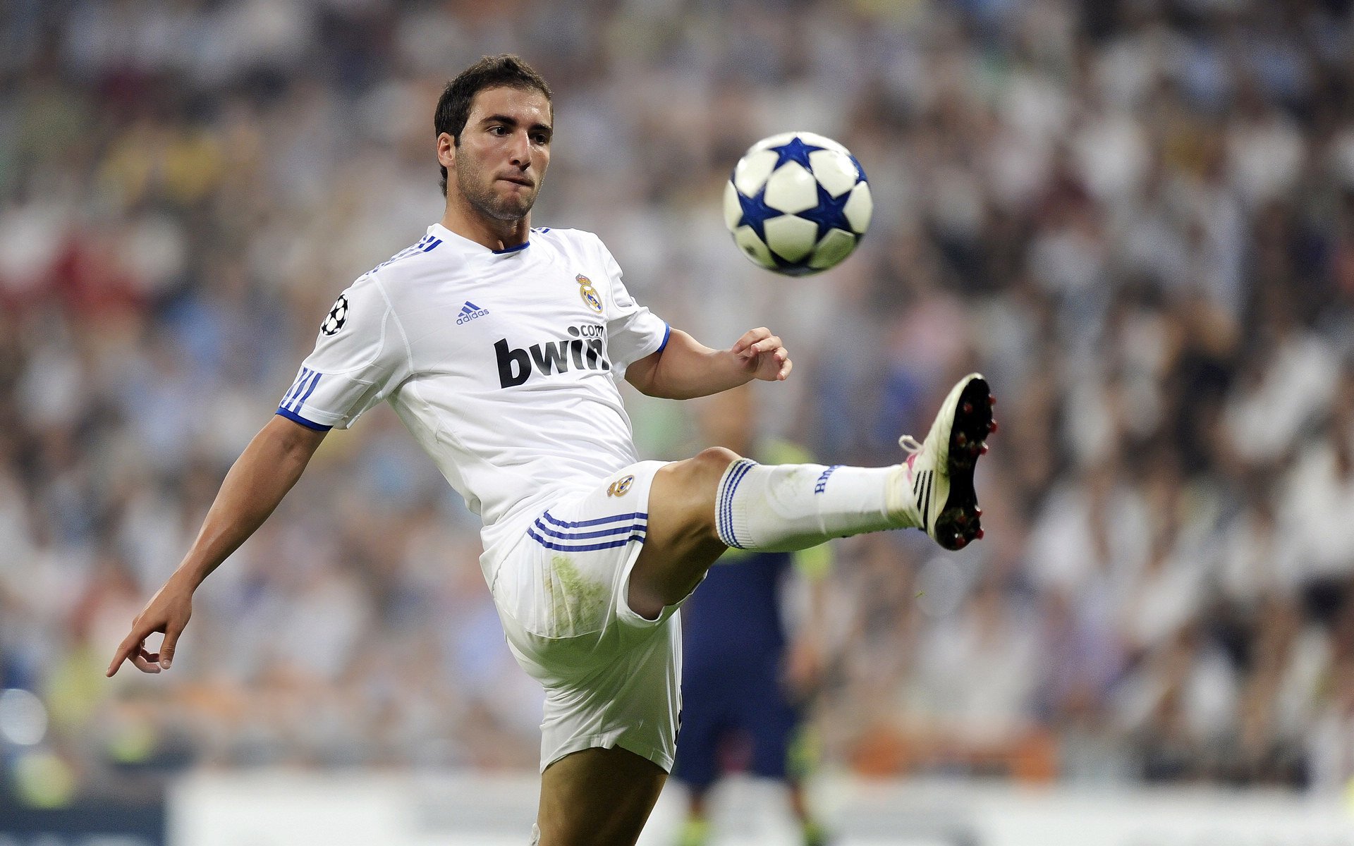 米兰体育-西决生死战之夜，久保建英稳定输出不掉线