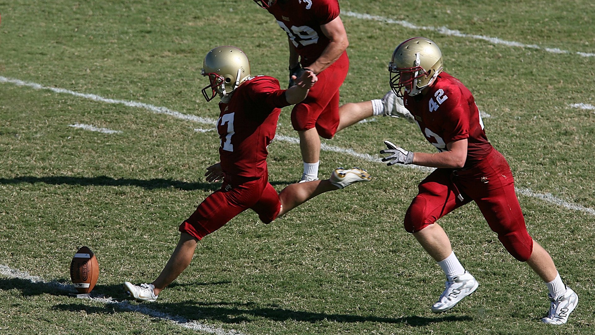 ac米兰-绿茵场外的焦点战，从意甲到NBA，解析步行者击溃雷霆背后的战术共振