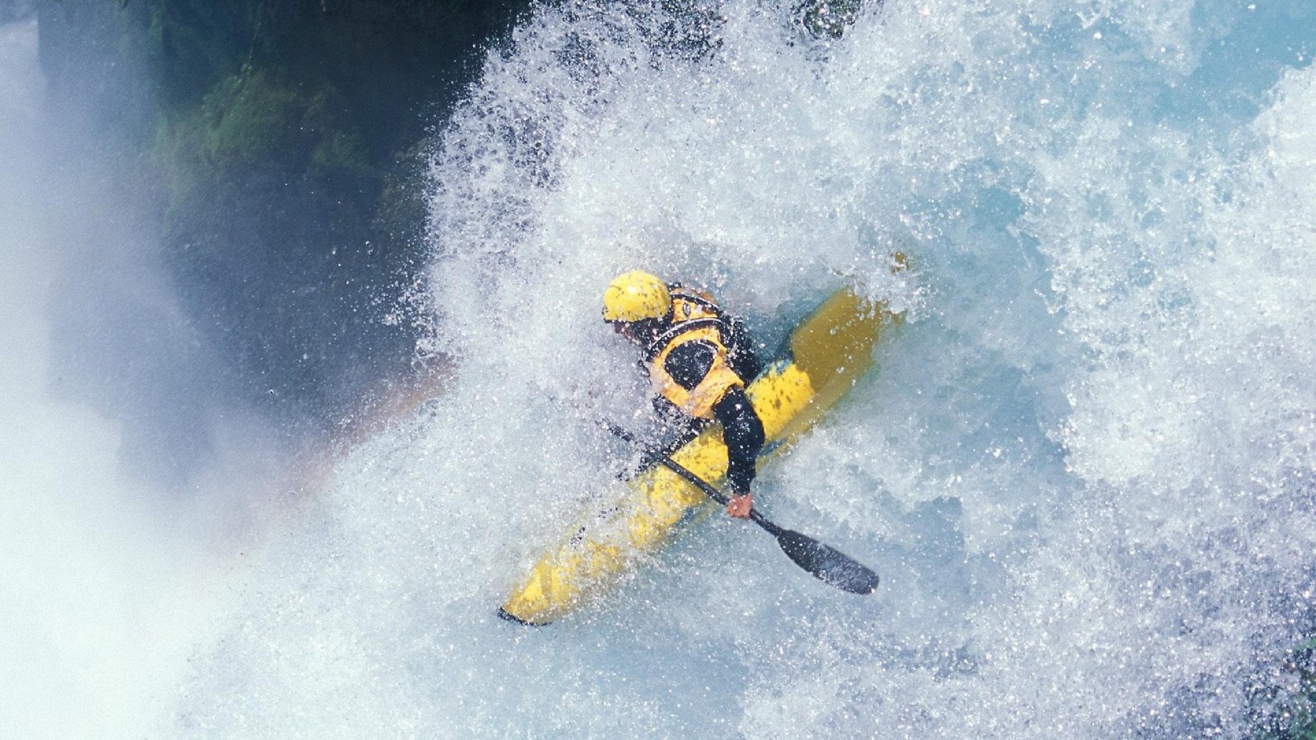 米兰APP下载-骑士铁壁锁群狼,福克斯一剑封喉定乾坤